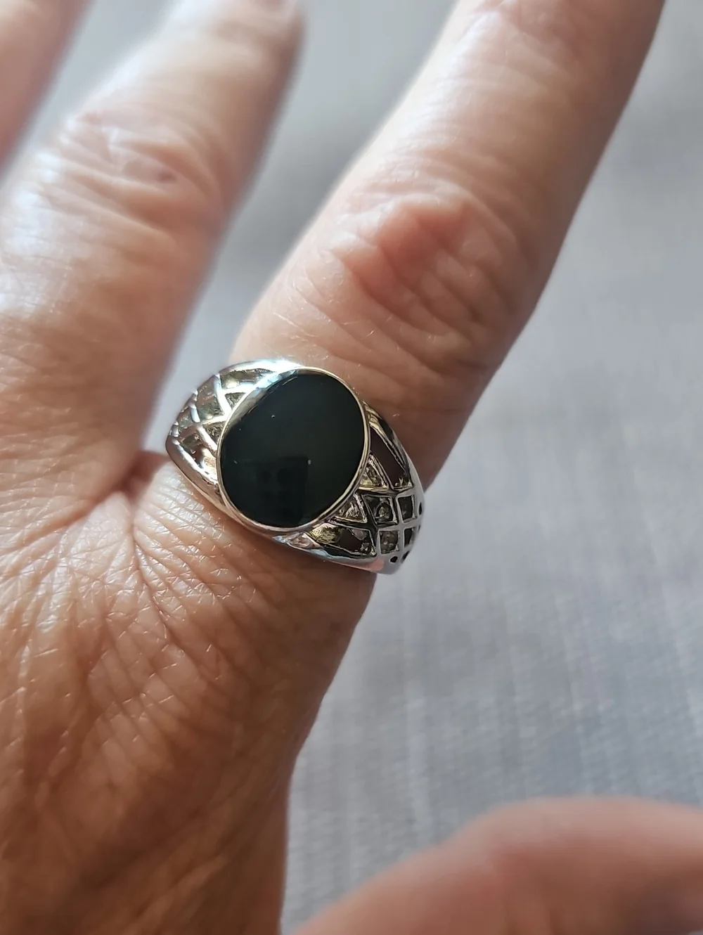 Silver Faux Black Onyx Signet Ring Size 10